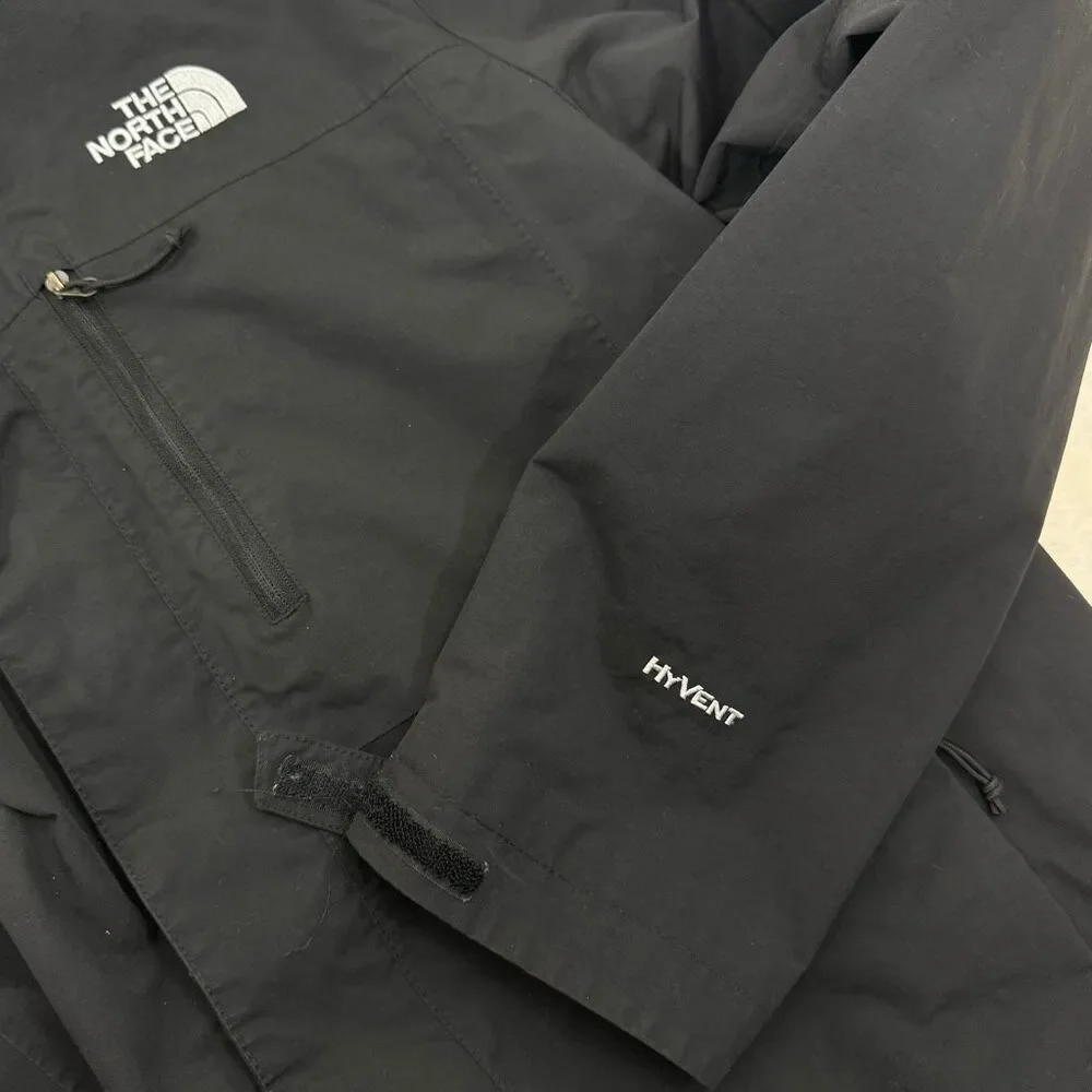 The North Face Quest Rain Wind Black Jacket Adjustable Zip Up Men’s US Size L